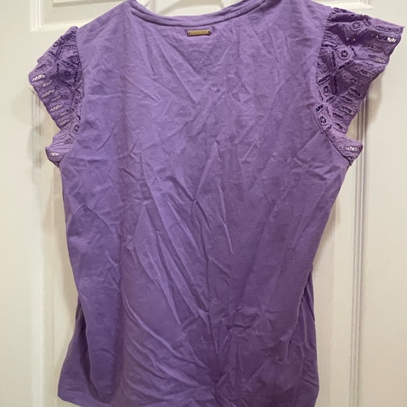 Michael Kors size Large women’s shirt. Worn once - Picture 2 of 5
